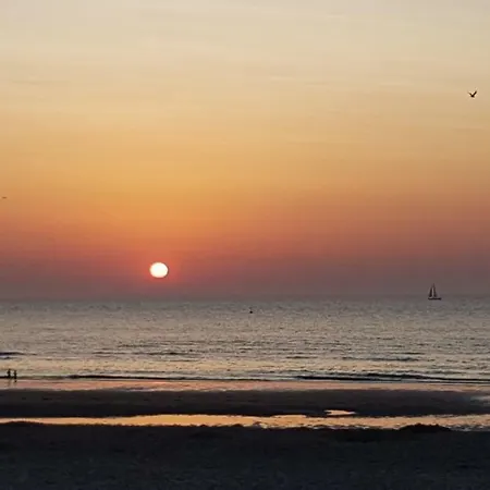 Duinenhuis Zeepolder 28 * De Haan